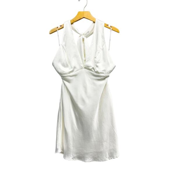 Lulus Zimri White Satin Halter Mini Dress size XL NWT - Picture 3 of 5
